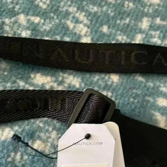 Nautica seas the day black fanny pack or Crossbody bag recycled materials NWT - Picture 8 of 8